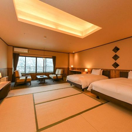 Hotel Kutsurogijuku Chiyotaki Aizu-Wakamatsu Zewnętrze zdjęcie