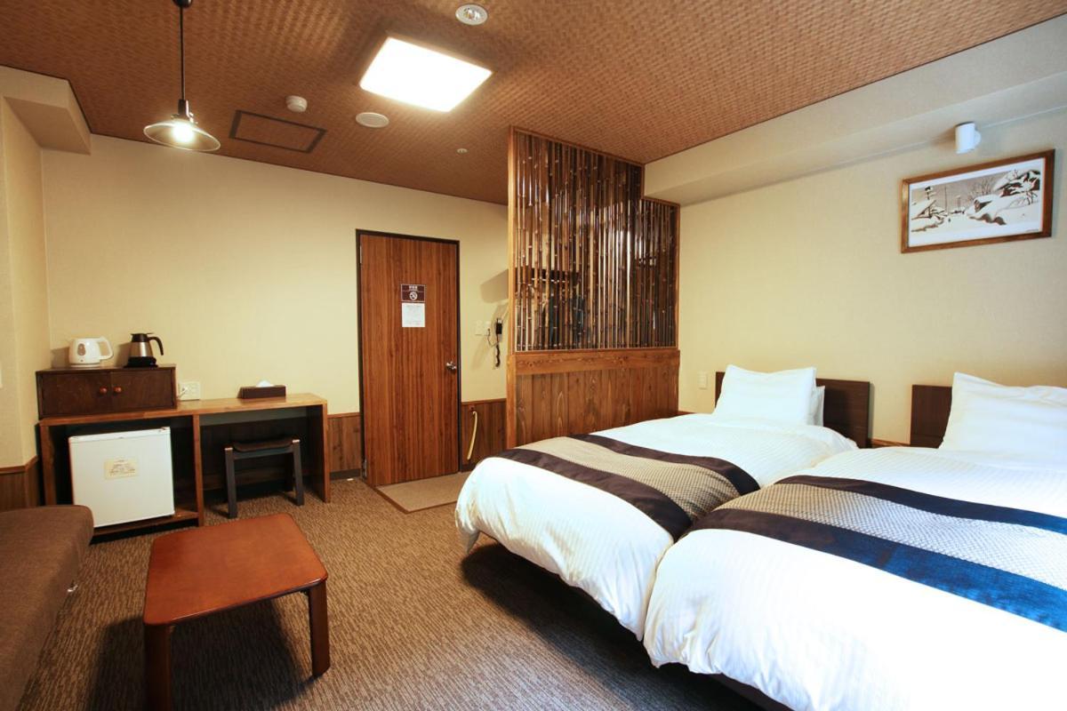 Hotel Kutsurogijuku Chiyotaki Aizu-Wakamatsu Zewnętrze zdjęcie